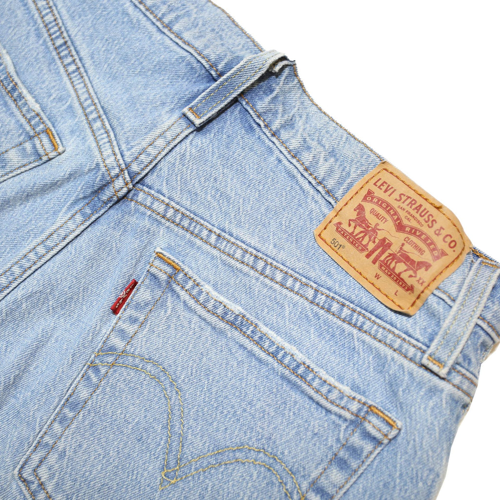 LEVI'S Womens Denim Blue Cut-Off Shorts M W30 Classic Casual Cotton Blend