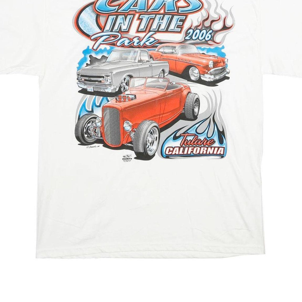 HANES Mens White Cars In The Park Vintage T-Shirt L Short Sleeve Crew Neck