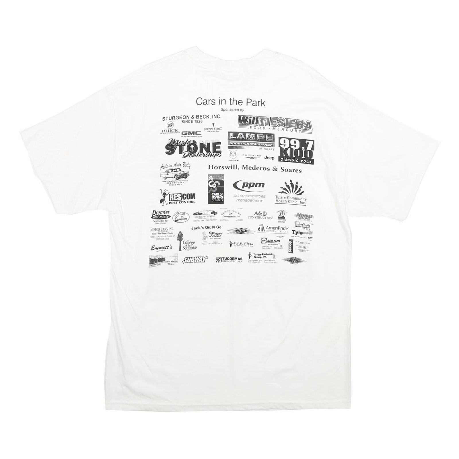 HANES Mens White Cars In The Park Vintage T-Shirt L Short Sleeve Crew Neck