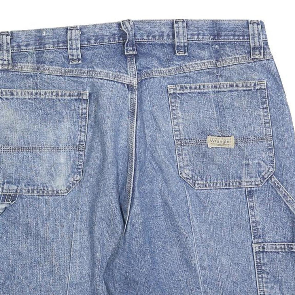 WRANGLER Mens Denim Blue Casual Shorts L W36 Cotton Blend Relaxed Fit
