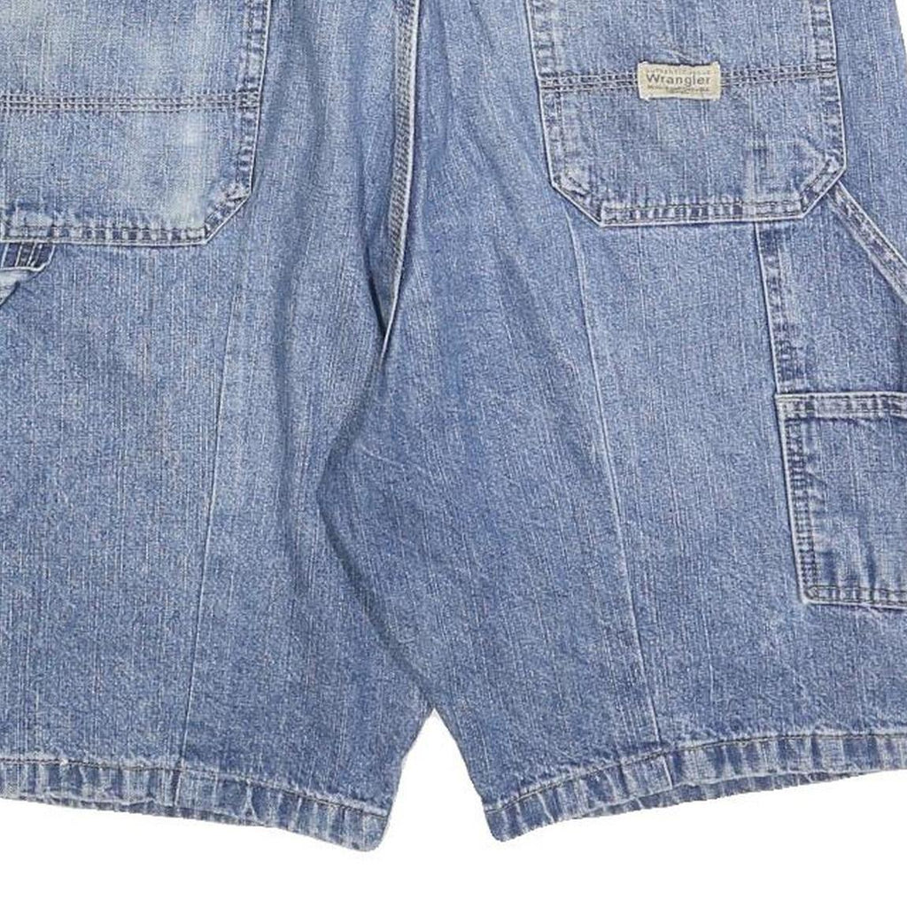 WRANGLER Mens Denim Blue Casual Shorts L W36 Cotton Blend Relaxed Fit