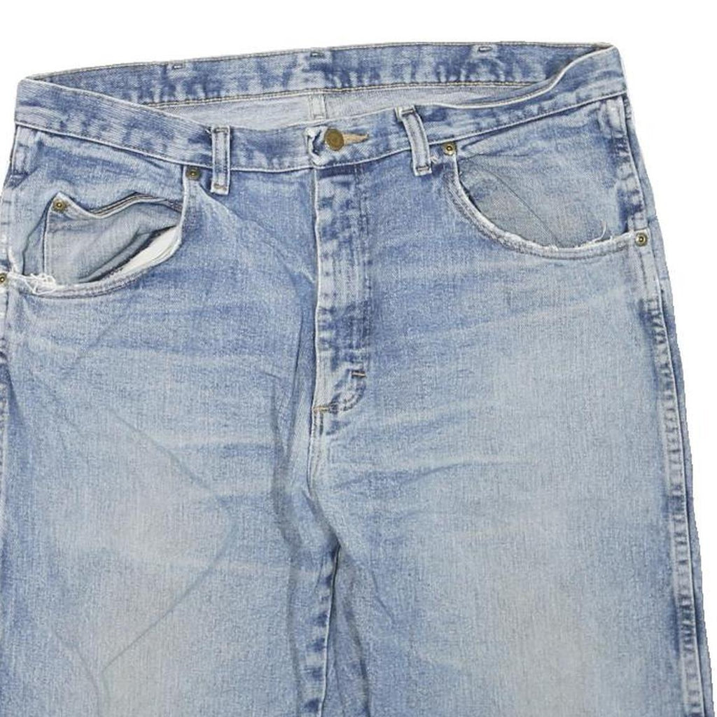 WRANGLER Mens Denim Blue Casual Shorts L W36 Classic Fit Pockets
