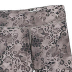 REEBOK Womens Shorts Grey Leopard Print M W28 Activewear Gym Fitness Leggings