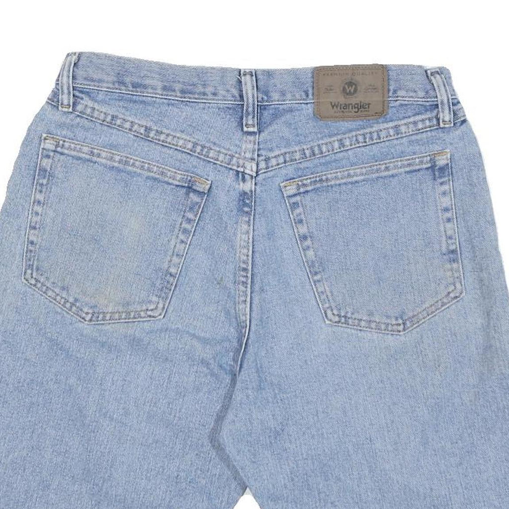 WRANGLER Mens Light Blue Denim Casual Shorts M W32 Classic Fit Cotton Blend