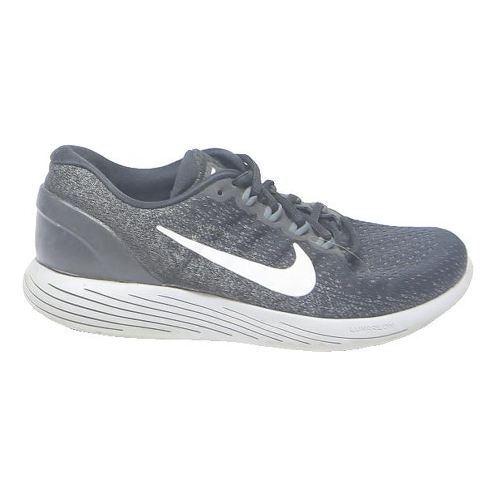 NIKE Revolution 4 Boys Running Trainers Black & White Synthetic UK 4.5