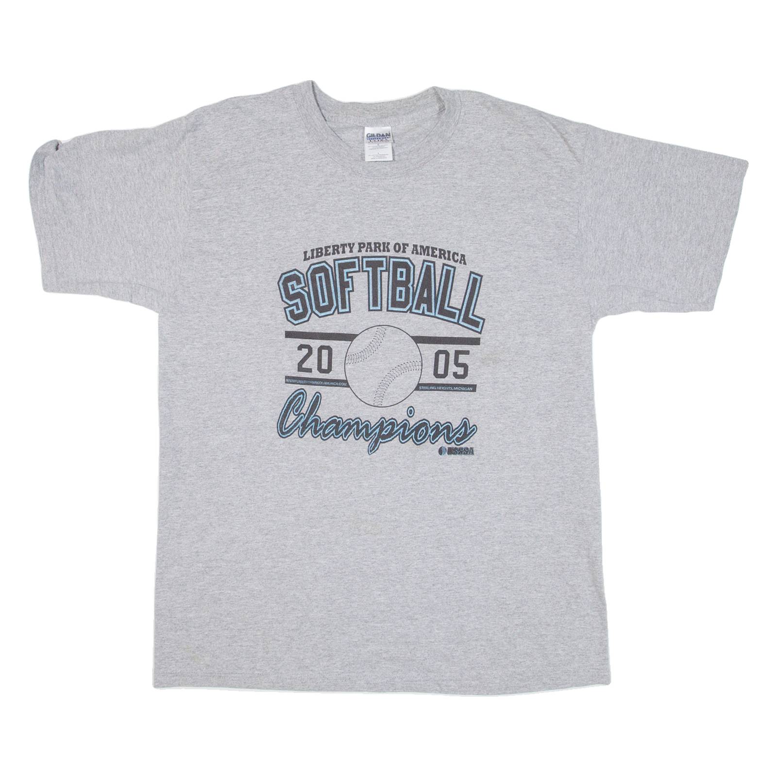 GILDAN Softball Champions Mens T-Shirt Grey USA L