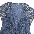 GAP Womens Blue Floral Printed Tie Front Top Short Sleeve V-Neck S Casual
