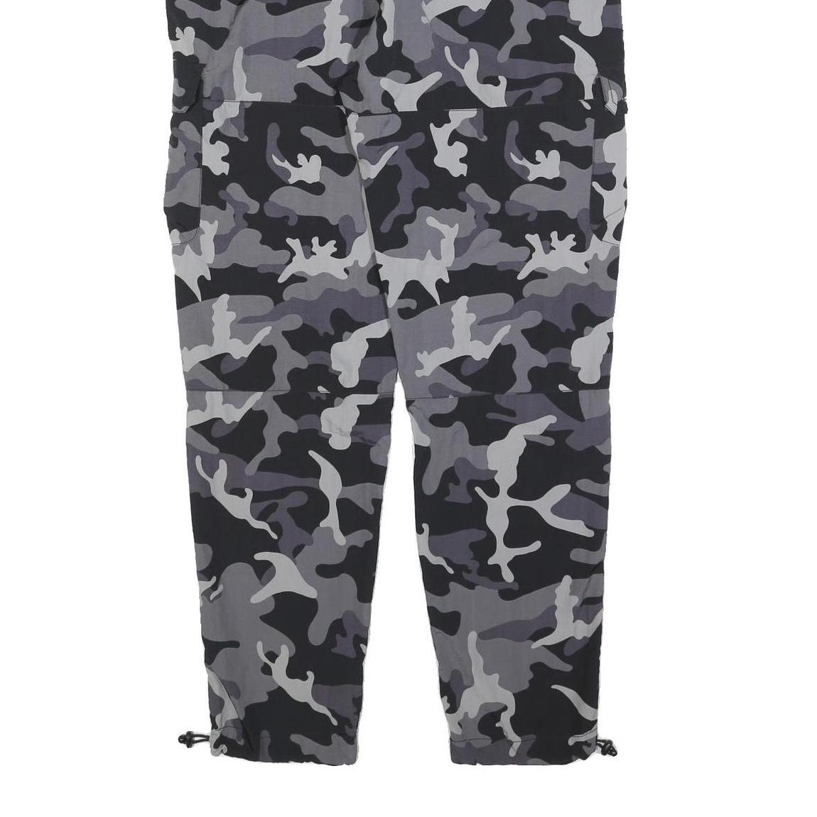 KARL KANI Mens Polyester Blend Slim Grey Camouflage Trousers W32 L30 Cargo Zip