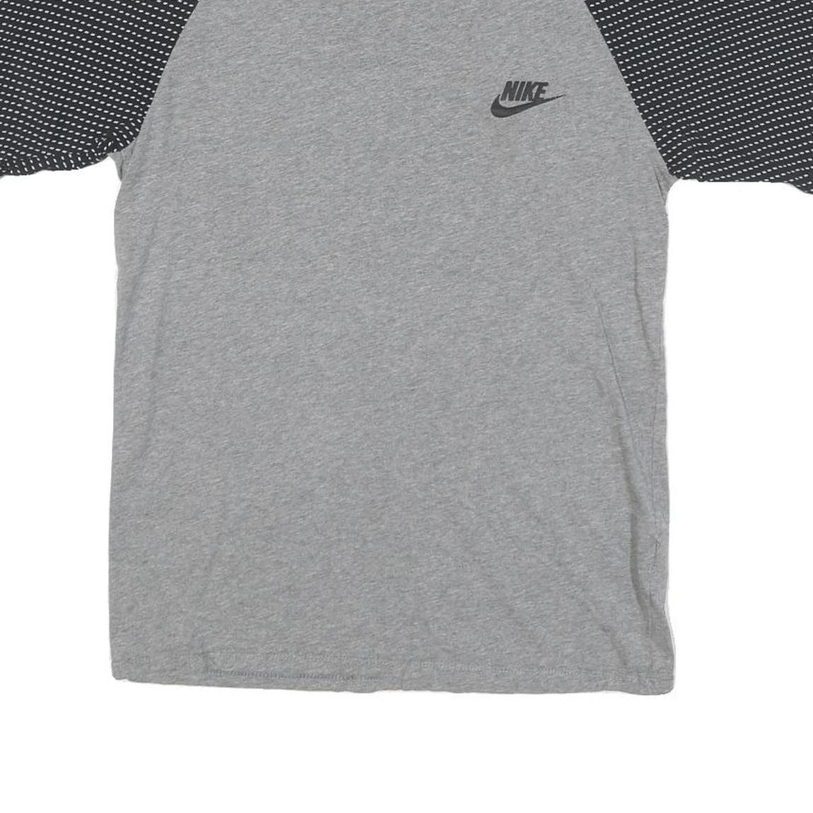 NIKE Mens Grey & Black Graphic T-Shirt S Short Sleeve Crew Neck Cotton Blend