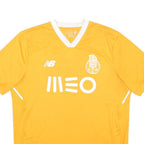 NEW BALANCE Mens Yellow Football T-Shirt L Short Sleeve V-Neck Sportswear