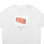 NIKE Mens White Graphic T-Shirt XL Short Sleeve Crew Neck Casual Fashion