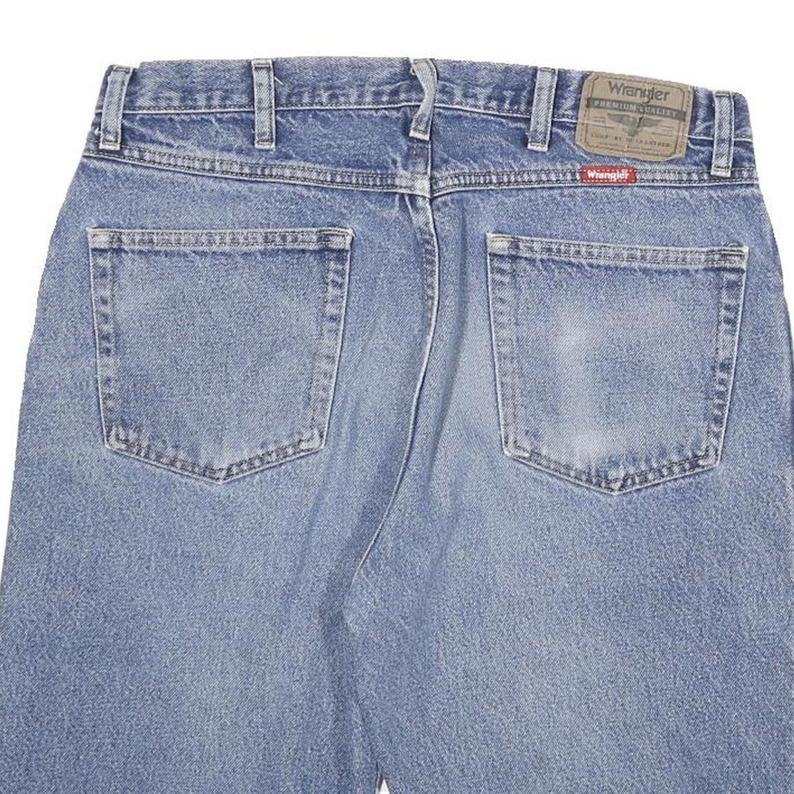 WRANGLER Mens Denim Blue Casual Shorts L W32 Classic Fit Cotton Blend