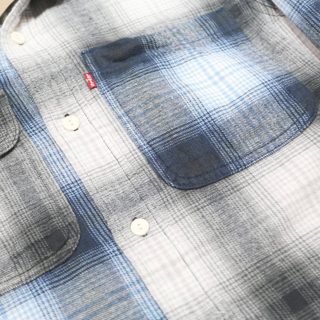 LEVI'S Mens Blue Black White Plaid Shirt S Cotton Casual Button Down