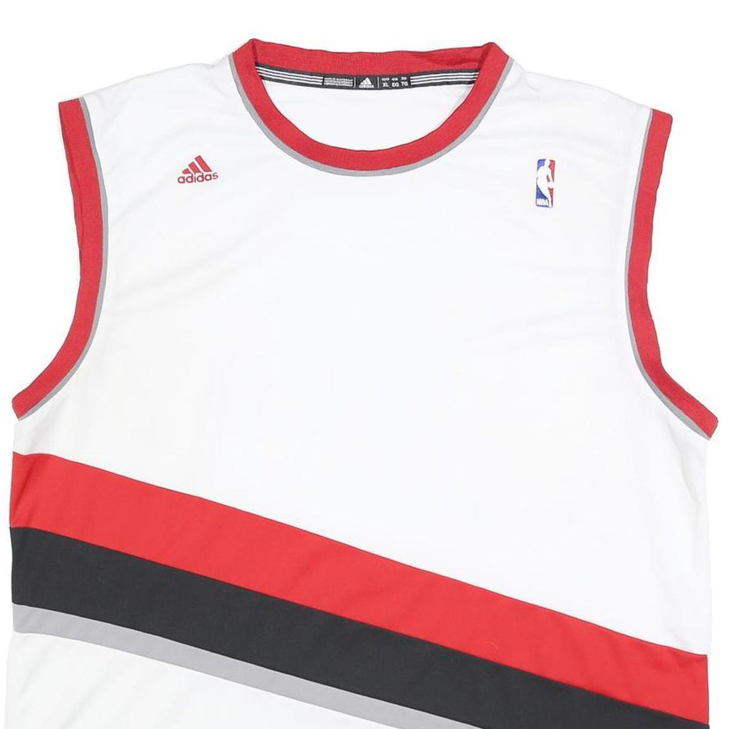 ADIDAS Mens White & Red NBA Graphic Sleeveless Crew Neck T-Shirt XL