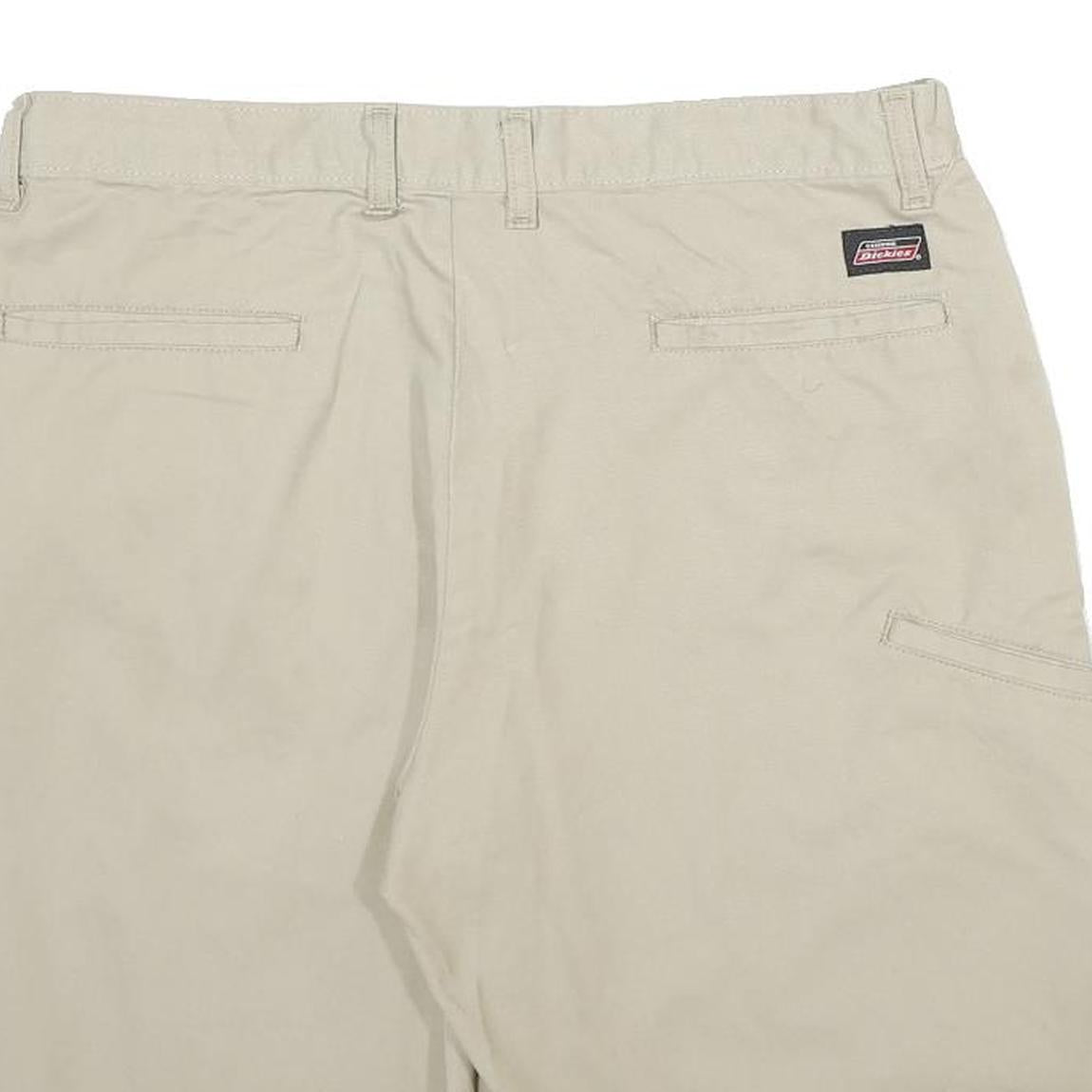 DICKIES Mens Shorts Beige Casual L W34 Polyester Blend Workwear