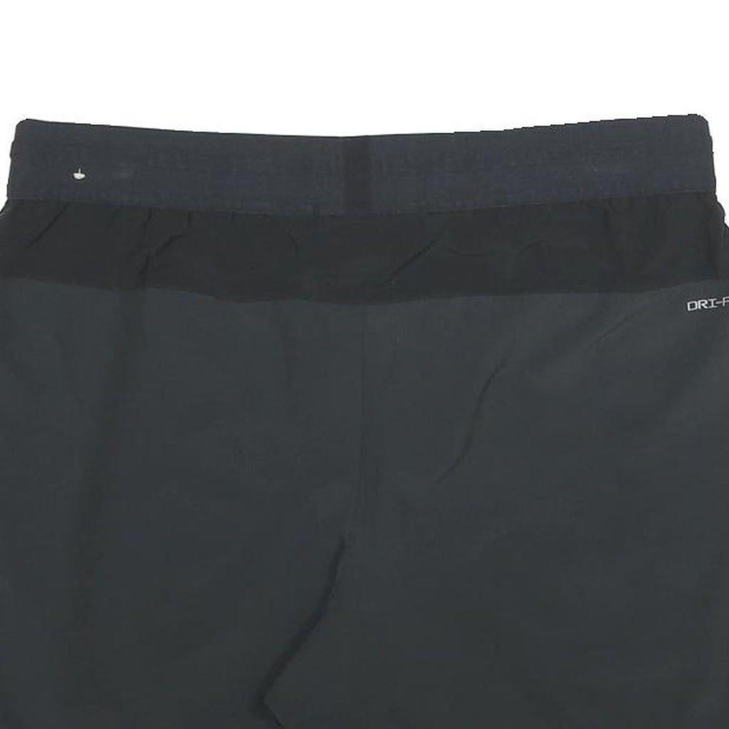 NIKE Mens Casual Black Sports Shorts L W34 Polyester Blend Drawstring Pockets