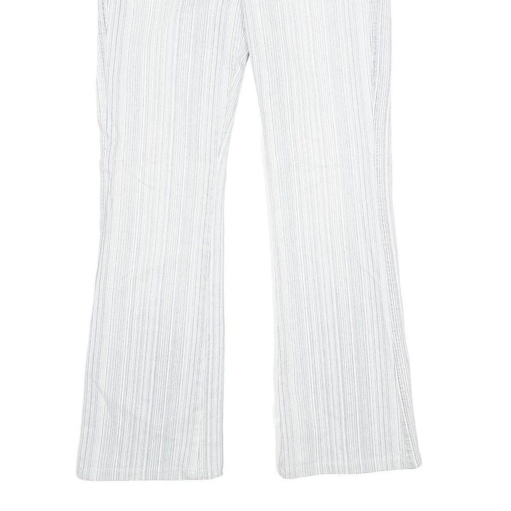 SUKO Womens Jeans White Regular Flared Denim W28 L30 Striped Cotton Blend Zip