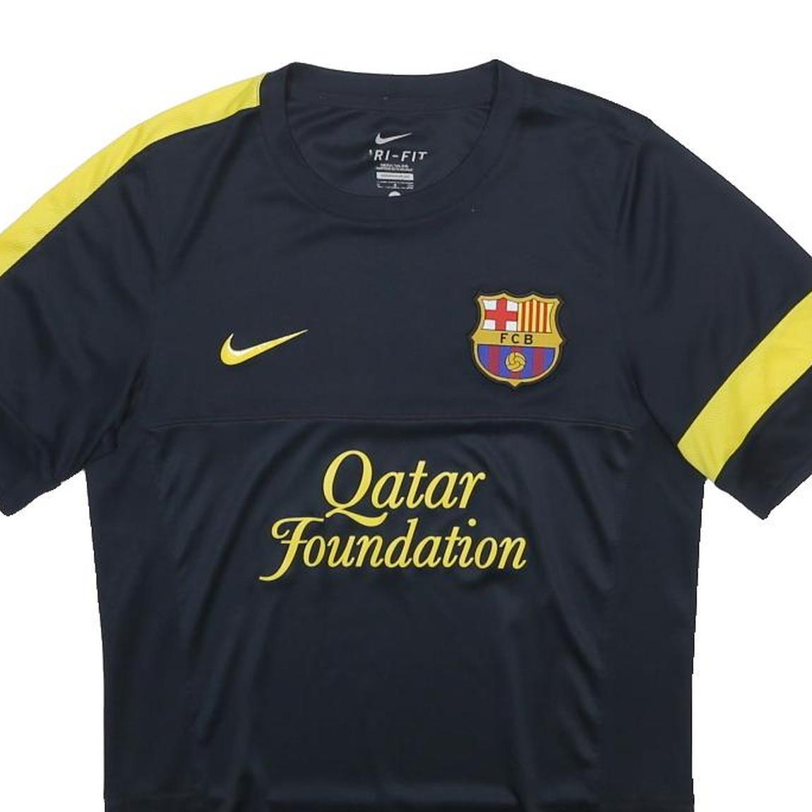NIKE Mens Black & Yellow Football T-Shirt S Short Sleeve Crew Neck Qatar