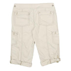 ARIZONA JEAN COMPANY Womens Shorts Cream Cargo M W30 Button Pocket Detail