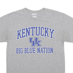 GILDAN Mens Grey Kentucky Big Blue Nation Graphic T-Shirt M Short Sleeve Crew
